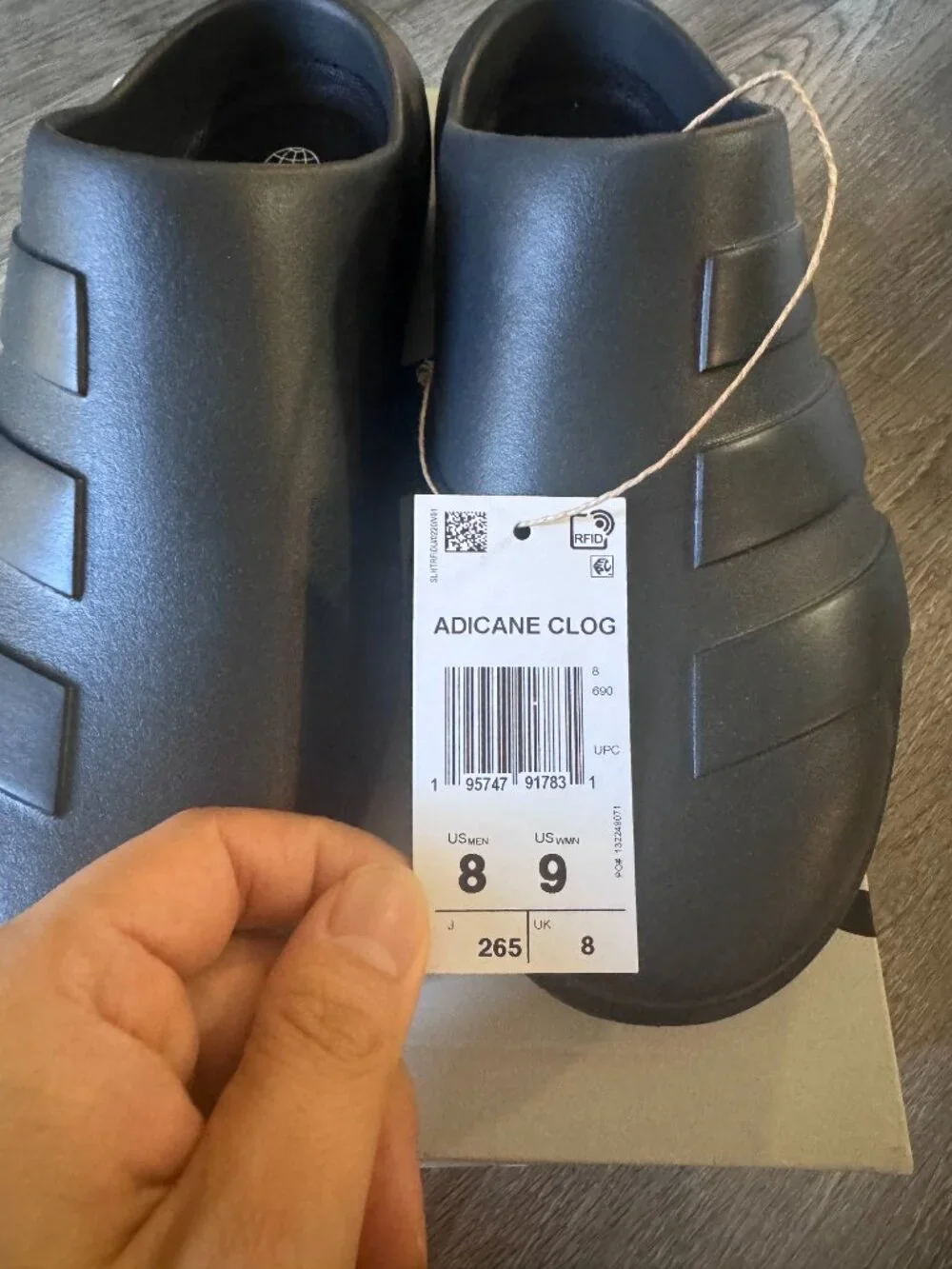 Men 8 Women 9 - unisex adidas adicane clog black